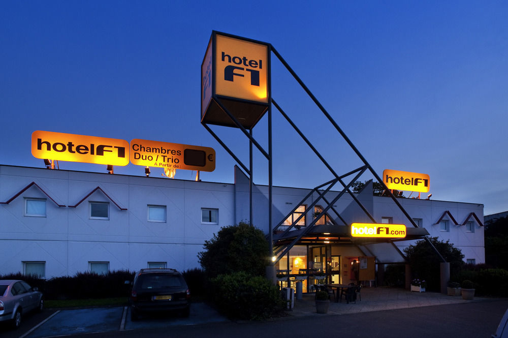Hotelf1 Chanas A7 Exterior foto